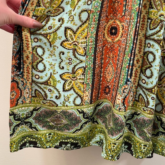 LF House of Three Multi-Colored Mini Strap Dress w/ Cross Back - Sz 8 - Picture 2 of 8